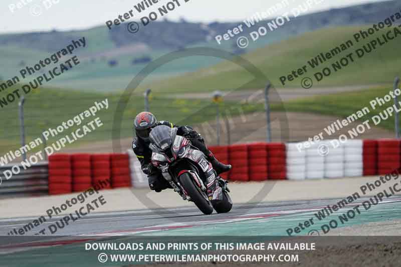 cadwell no limits trackday;cadwell park;cadwell park photographs;cadwell trackday photographs;enduro digital images;event digital images;eventdigitalimages;navarra;no limits trackdays;peter wileman photography;racing digital images;trackday digital images;trackday photos
